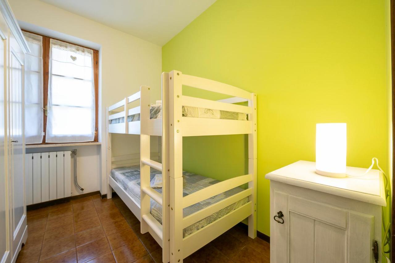 Villa Fiorita Apartments - Happy Rentals シルミオーネ エクステリア 写真