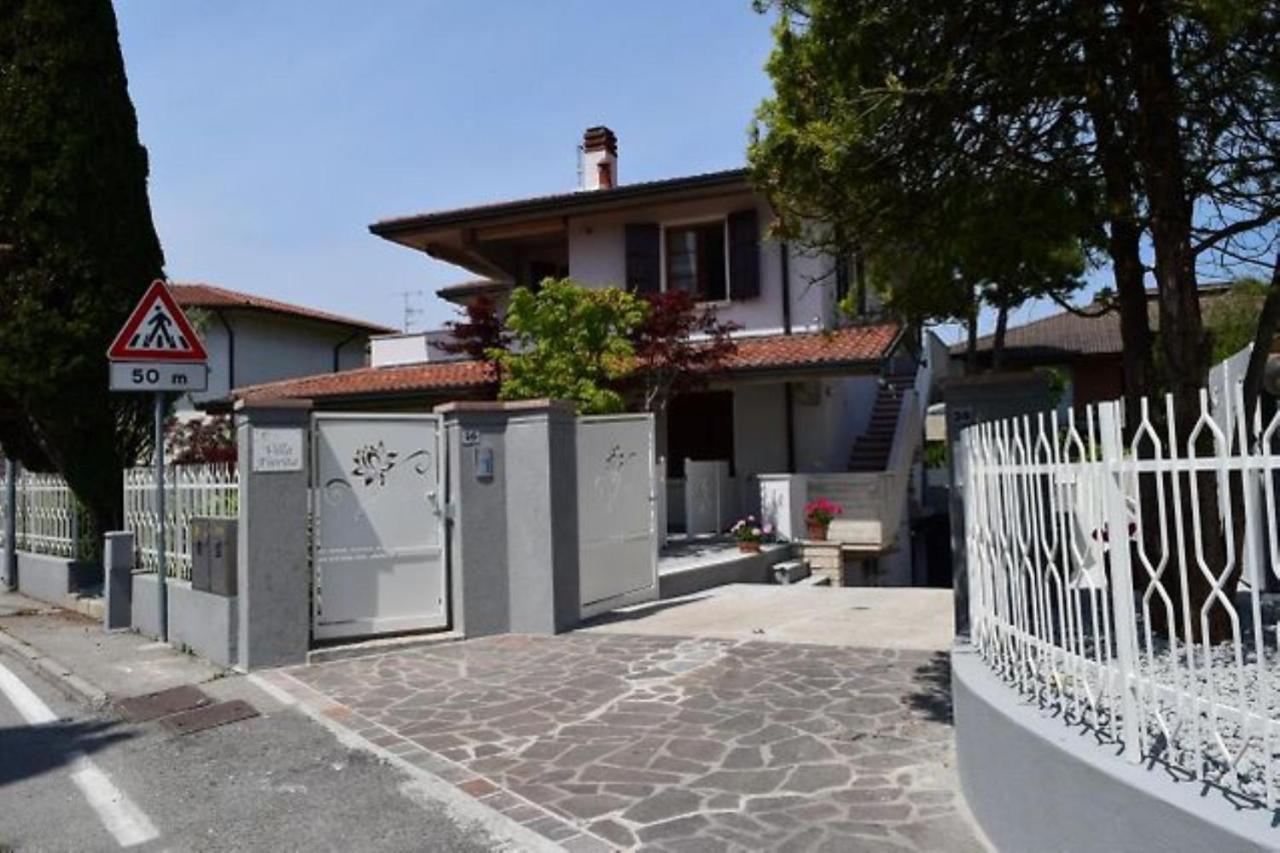 Villa Fiorita Apartments - Happy Rentals シルミオーネ エクステリア 写真