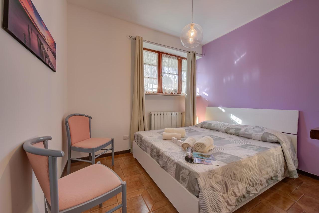 Villa Fiorita Apartments - Happy Rentals シルミオーネ エクステリア 写真